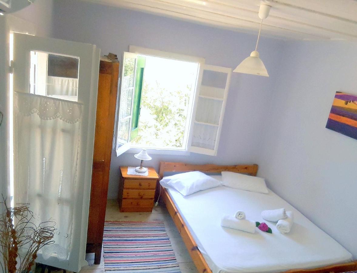 Grandmas Hébergement de vacances Perachori